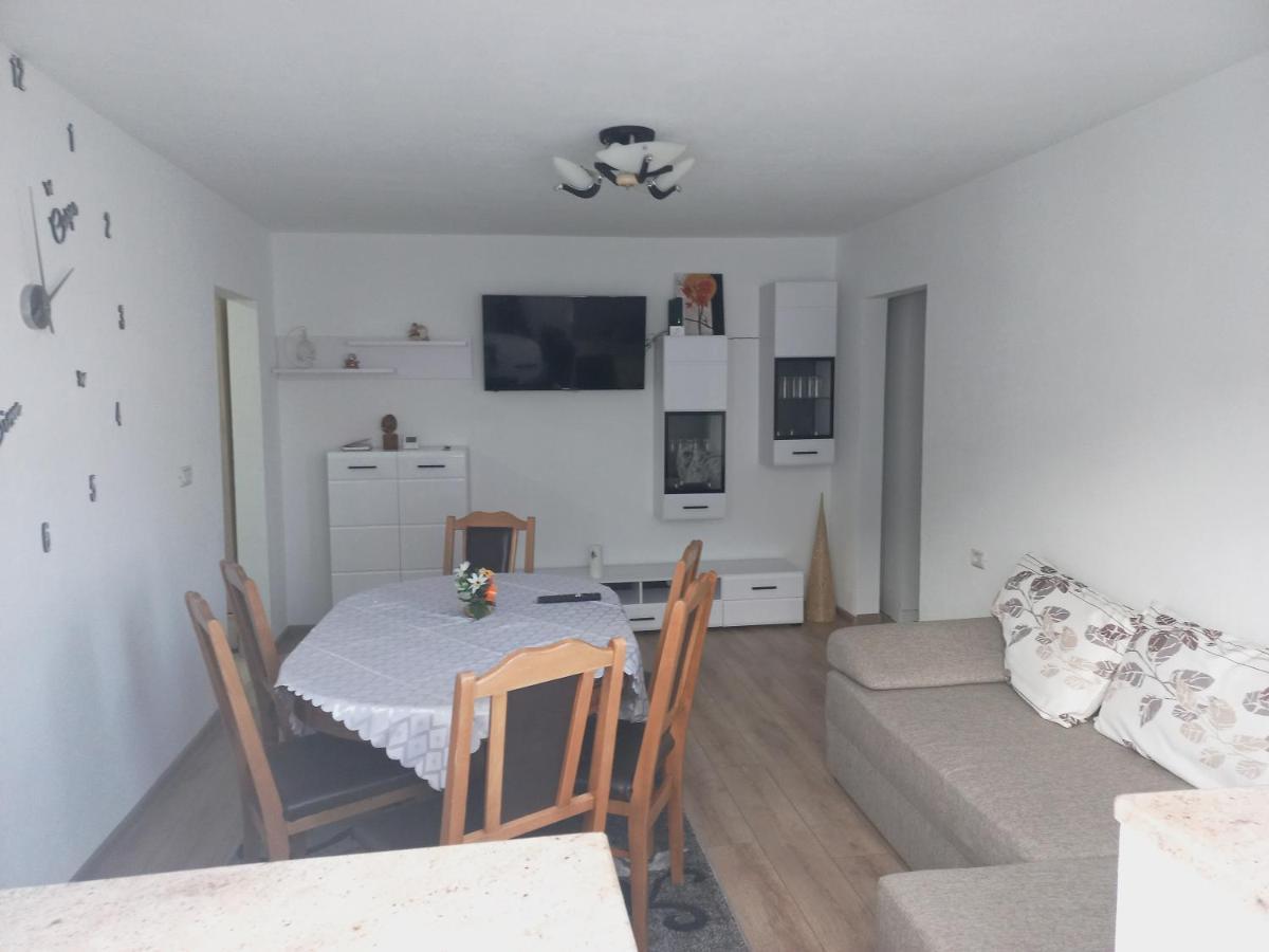 Apartament Bianca Câmpulung Moldovenesc Esterno foto
